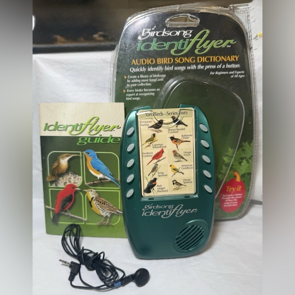 Bird Song Identiflyer Handheld Audio Bird Song Dictionary with Earphone Tested - Picture 2 of 5